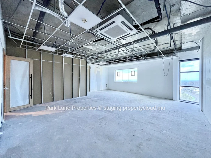 All-Inclusive Private Office: Perfect for Teams of Up to 15 pax !