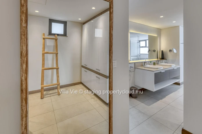 Mont Choisy - Penthouse de 3 chambres avec vue sur golf