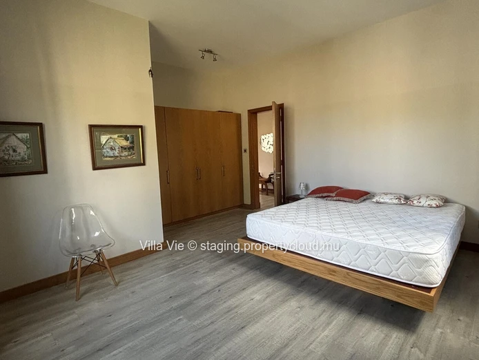 Forêt Daruty - Spacious 4-bedroom house with swimming pool and large garden