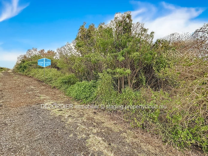 À Vendre Calodyne Terrain Résidentiel