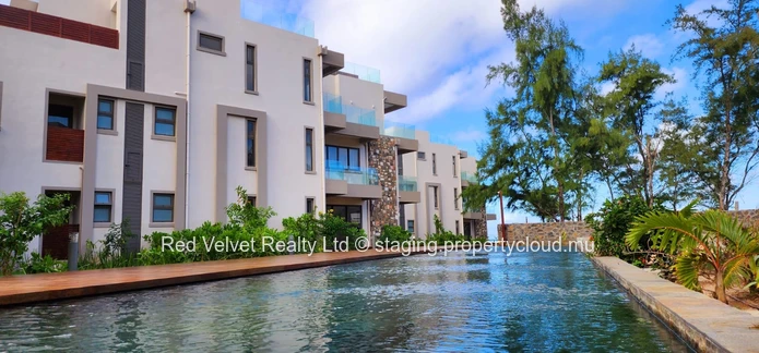 Beachfront Apartment for Sale in Poste Lafayette | 3 Bedrooms | Sea View