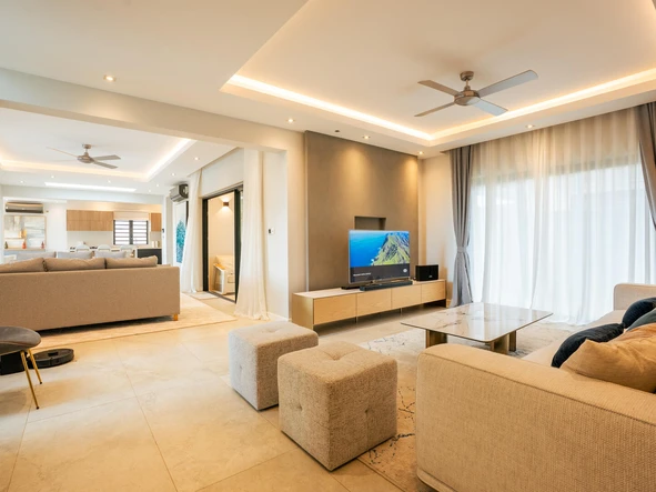4 Bedroom Villa