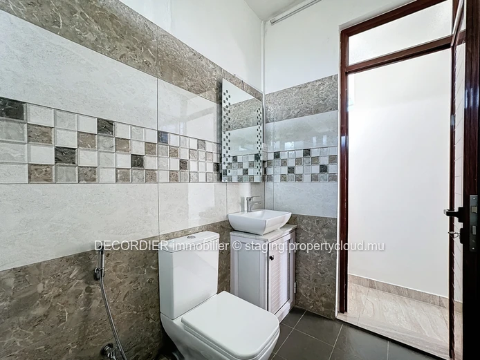 Apartment located 2 minutes' walk from Pereybere beach