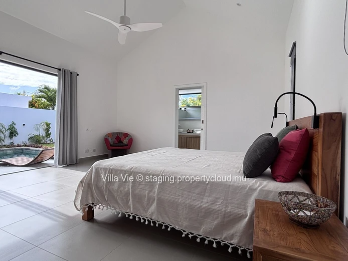 Petit Raffray - New 3 en-suite bedroom villa with swimming pool (Sole Mandate)