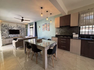 4 Bedroom Villa