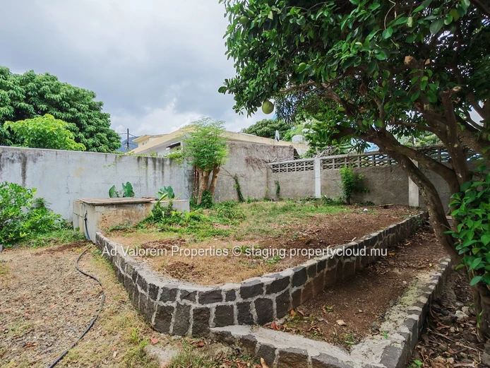 Spacious Family Home with Great Potential in Roches Brunes