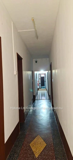 Appartement À Vendre À Quatre Bornes