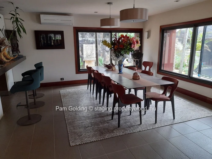 Pointe aux Canonniers – House for sale – Pam Golding Mauritius