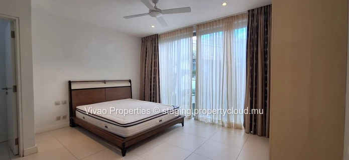 IRS Villa for sale in Rivière Noire, 5 bedrooms, private pool, sea and mountain views, close to amenities, boat moori...