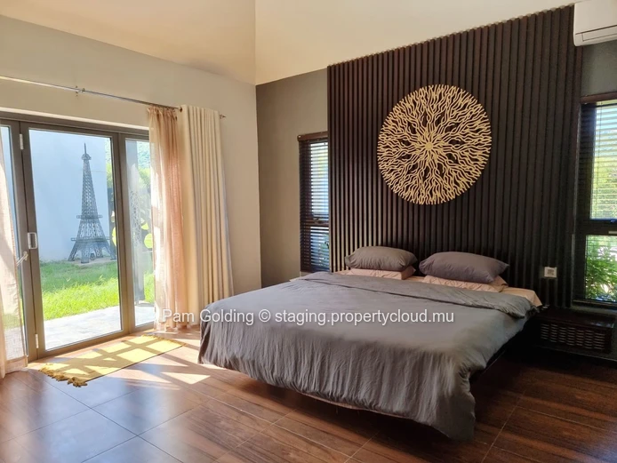 Prime Real Estate in the heart of Petite Riviere Noire, Domaine de Palmyre