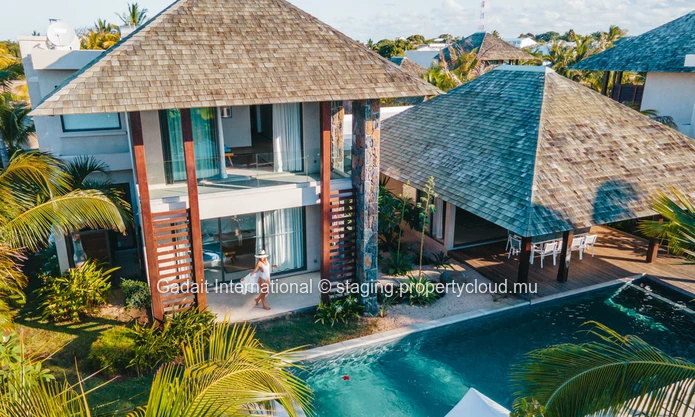 Mythic Suite & Villas 8: 1001m², 4-bedroom property, near Grand Baie beach
