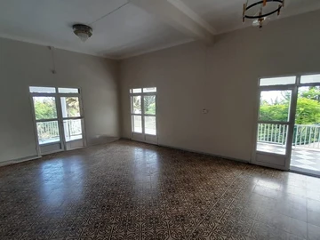 Maison de 6 Chambres