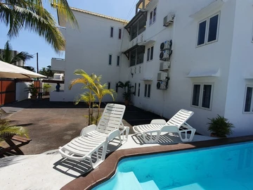 12 Bedroom Apartment
