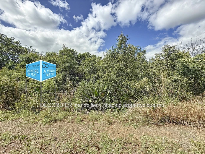 Land for sale – Pereybere