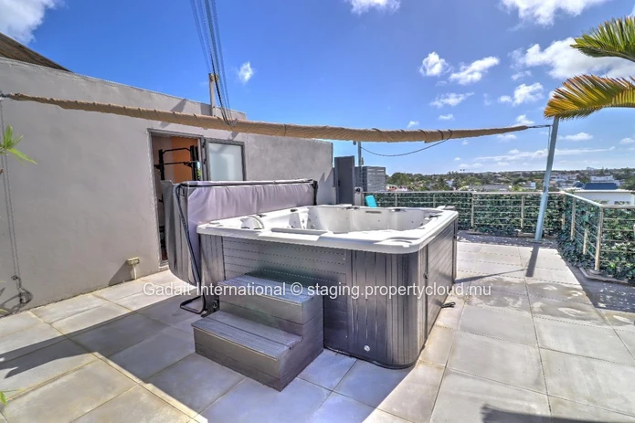 Contemporary Penthouse in Trou aux Biches – Open View and Beach Access 200 Meters Away