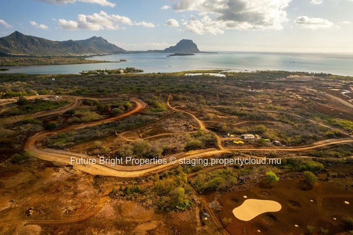  Golf & Beach Estate: A Serene Oasis in Mauritius