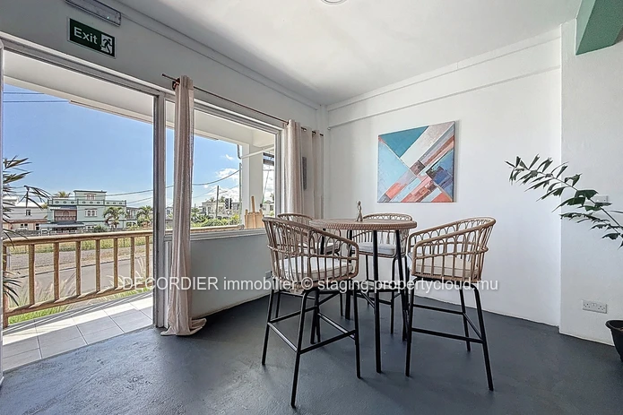 Commercial space for rent – Roches Brunes