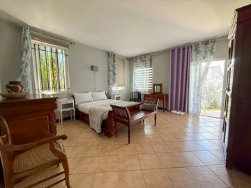 4 Bedroom Villa