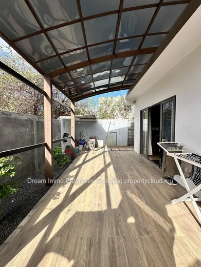 Spacious House With Mountain View & Close To Amenities In Coromandel - Mauritius