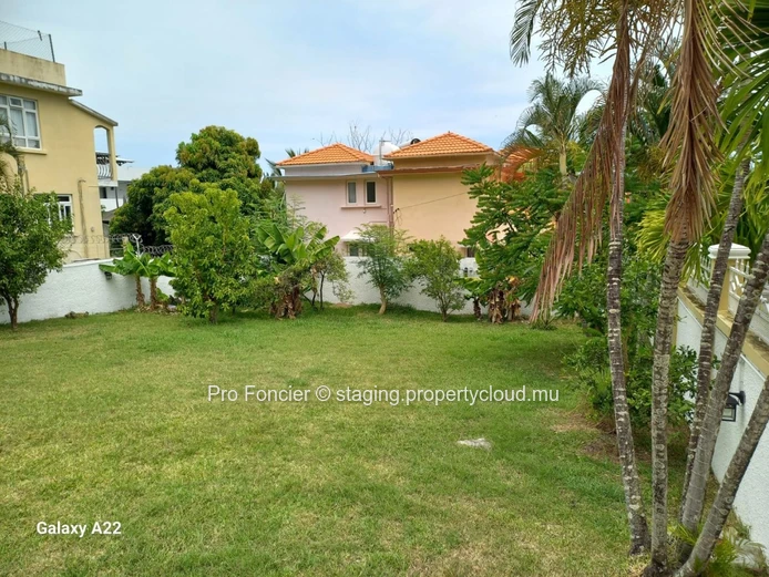 Maison à vendre à La Gaulette - Charmante maison familiale avec jardin et piscine privée