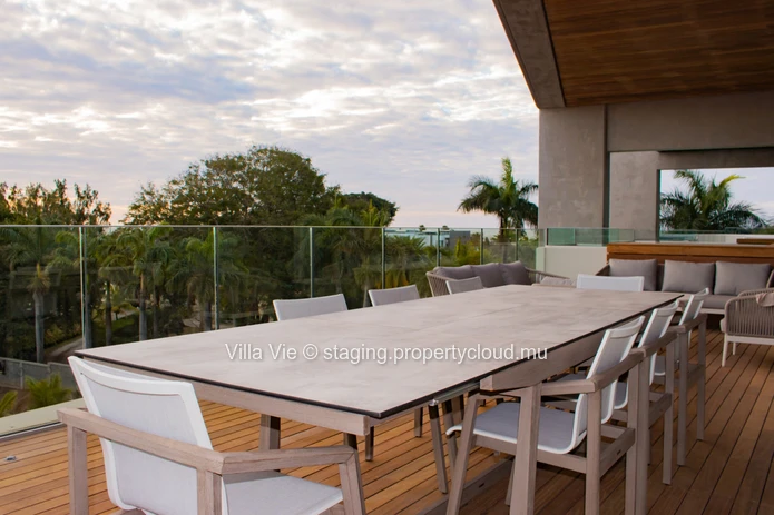 Riviere Noire - Magnificent apartments with pool