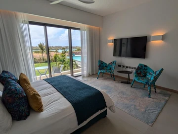 4 Bedroom Villa