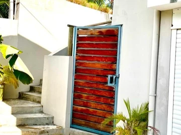 4 Bedroom Townhouse, Duplex