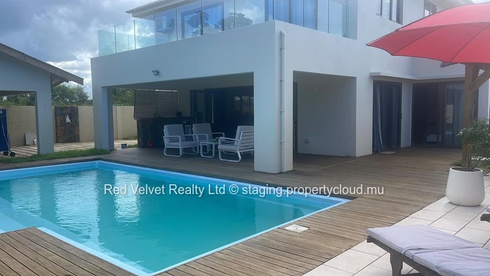  For Rent: Luxurious 3- Bedroom Villa in Pointe aux Biches with Private Pool