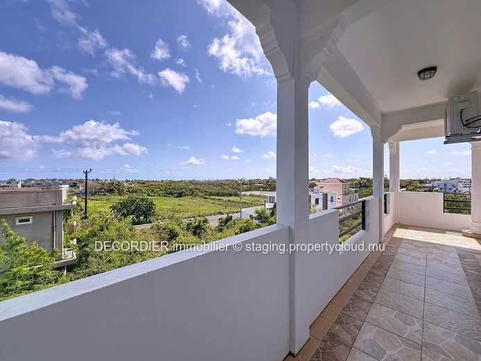 Spacious apartment for Sale