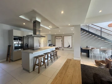 3 Bedroom Townhouse, Duplex
