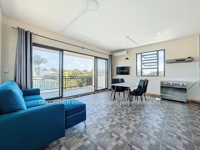 Apartment located on the 2nd floor at 5 minutes walk from the beach