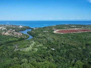 Land