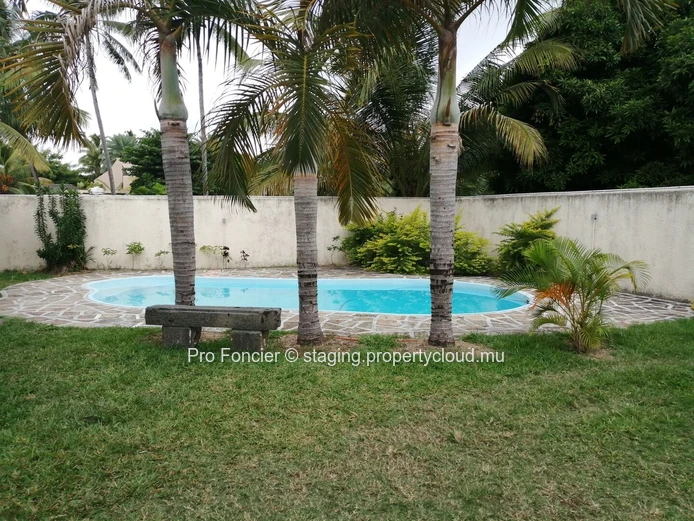 Apartment for sale in Belle-Mare - Access to sea