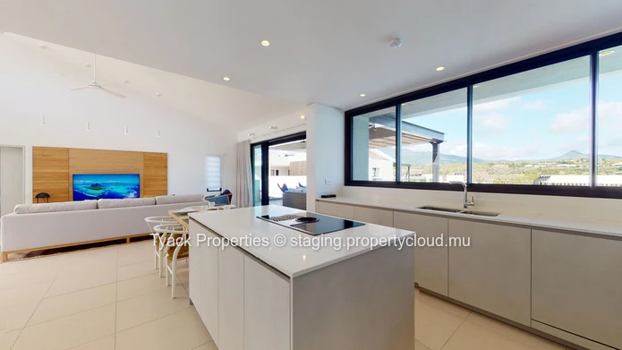 PDS Penthouse for Sale – Waterfront Luxury in Rivière Noire