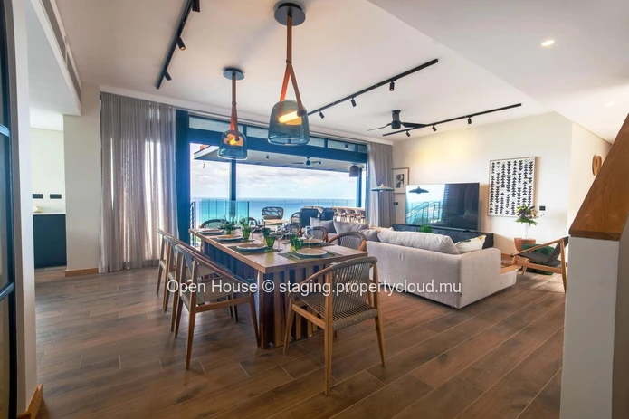 Villa PDS à vendre à Rivière Noire, Tamarin, 677m² habitables, terrain 1.291m², 5 chambres, piscine privée, options w...