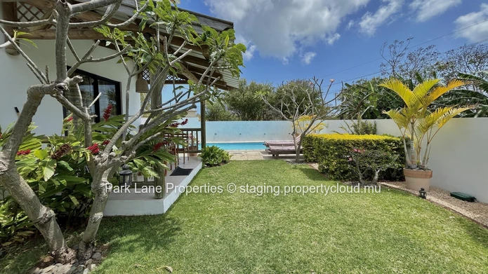Investissement clé en main dans une maison d'hôtes avec 3 appartements, piscine et haut rendement locatif