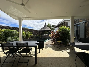 4 Bedroom Villa