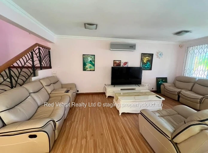 Villa for Rent in Flic en Flac – Rs 80,000/Month