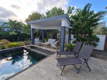 4 Bedroom Villa