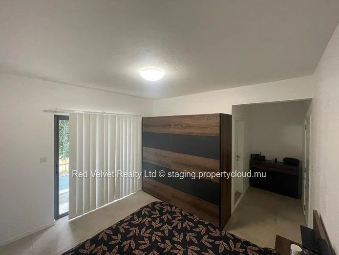 Duplex for Rent in Quatre Bornes! 