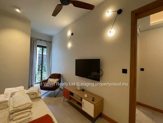  Luxurious Beachfront Apartment for Rent in Pereybere, Grand Baie