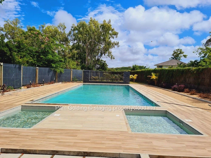 Modern 3-Bedroom Apartment with Private Garden – Walk to Beach & Lux Grand Baie