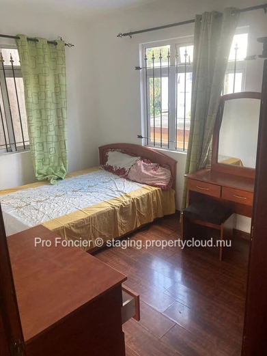Enjoy a Convenient and Comfortable Location in Ébène!