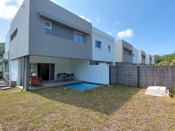 Townhouse, Duplex de 3 Chambres