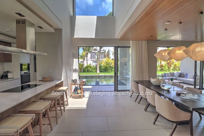One&Only luxury villa with a private pool, seafront access