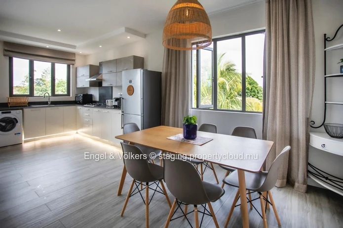 2-Bedroom Apartment for Sale in Pereybere – Quiet Setting, Communal Pool & Excellent Investment Oppo