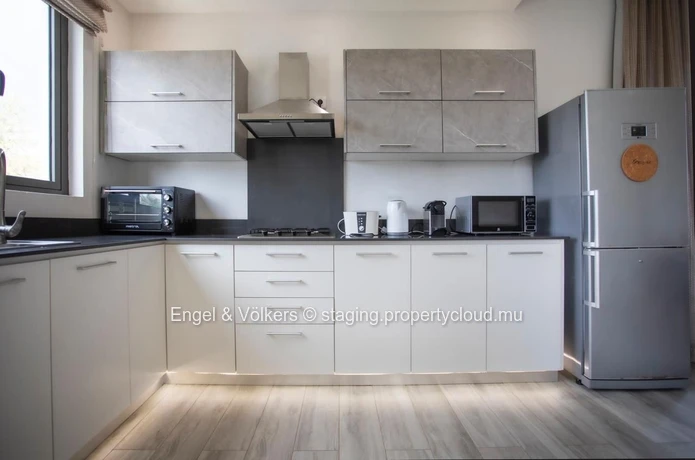 2-Bedroom Apartment for Sale in Pereybere – Quiet Setting, Communal Pool & Excellent Investment Oppo
