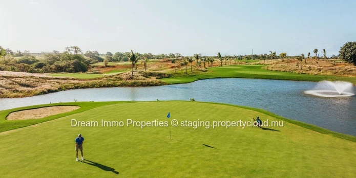 Bel Appartement De 3 Chambres Dans Une Residence Avec Hotel & Golf A Azuri - Ile Maurice
