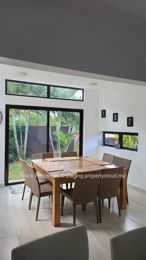 Spacious 3-Bedroom Villa with Private Pool – Northern Coast