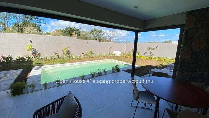 Luxury Villa with Private Pool in Pereybere - 3 Beds, Office, & More! Rs - Don't Miss Out!